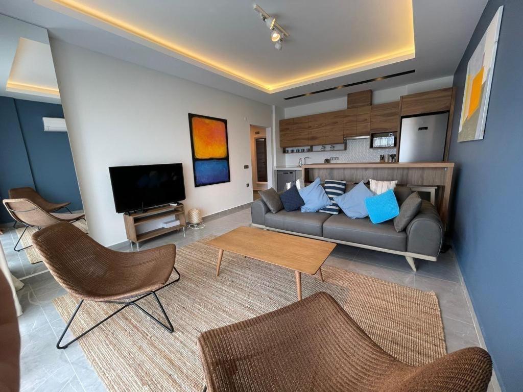 Kurt Safir Euro 21 2 Pluse 1 Mahmutlar Alanya